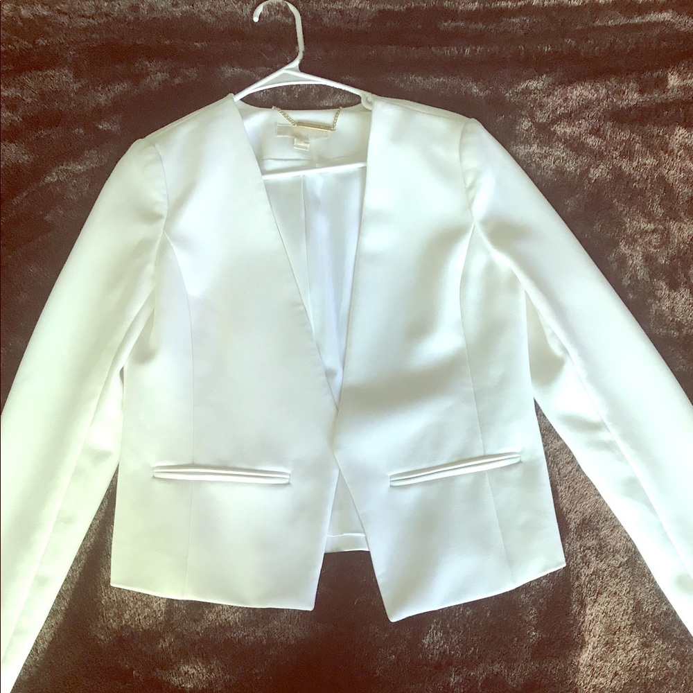White MK blazer ..very classy and chic!